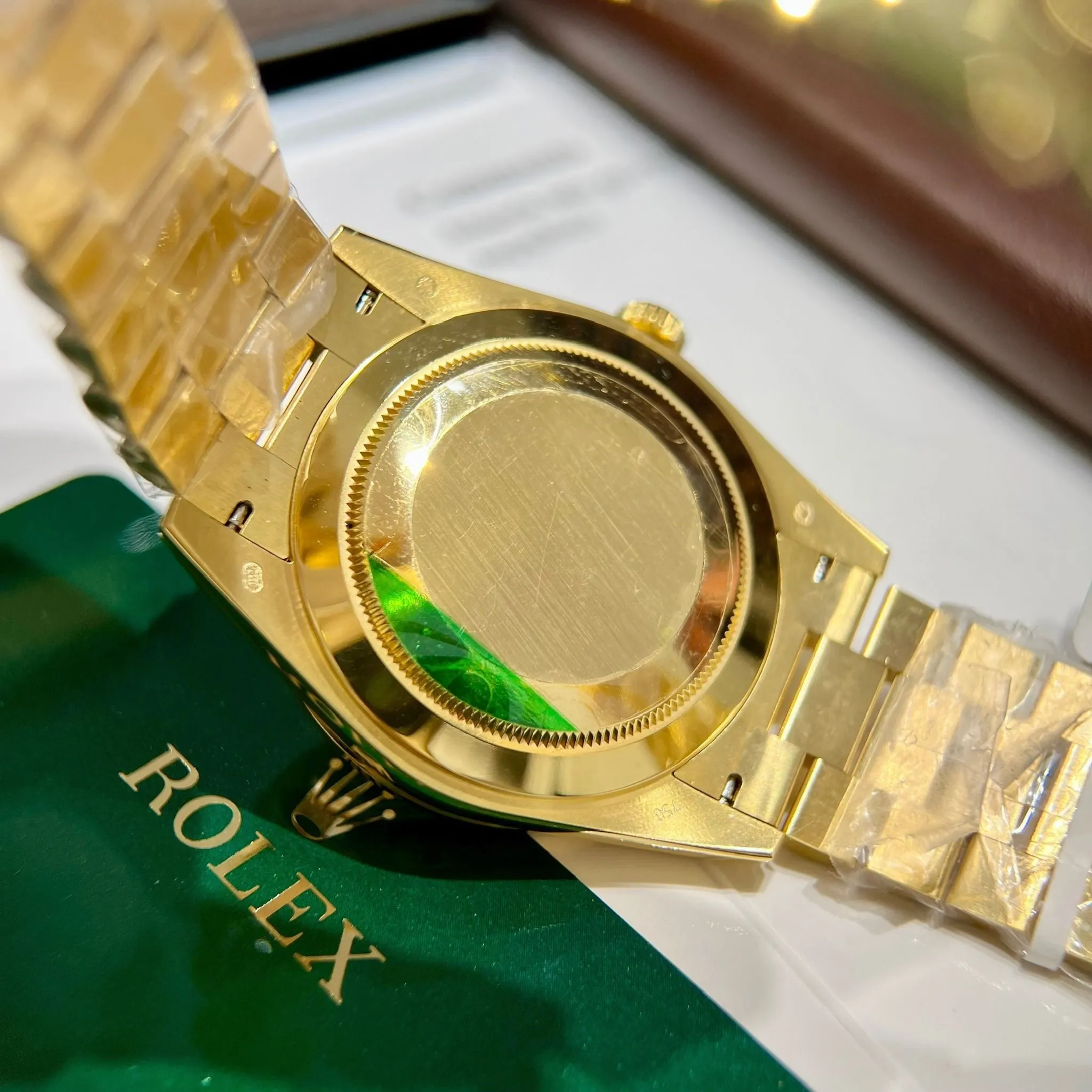 Day Date grünes Zifferblatt mit Diamantbesatz Lünette Presidential Armband