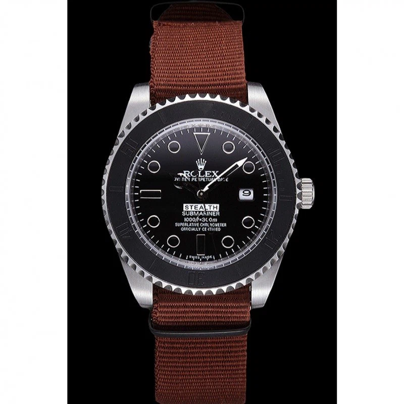 Submariner schwarzes Zifferblatt 621992 Perspektivansicht