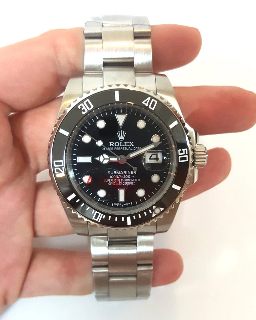 Submariner schwarzes Zifferblatt 116610LN Perspektivansicht