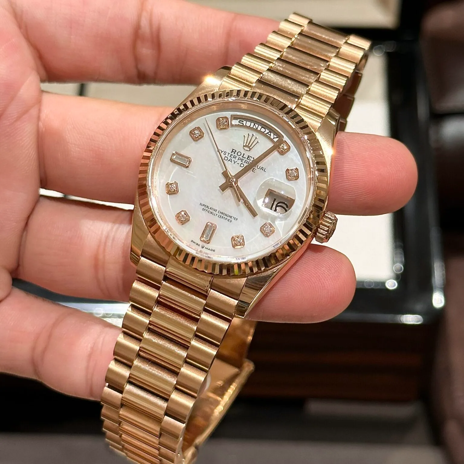 Day-Date Pearl Zifferblatt Roségold Presidential Armband