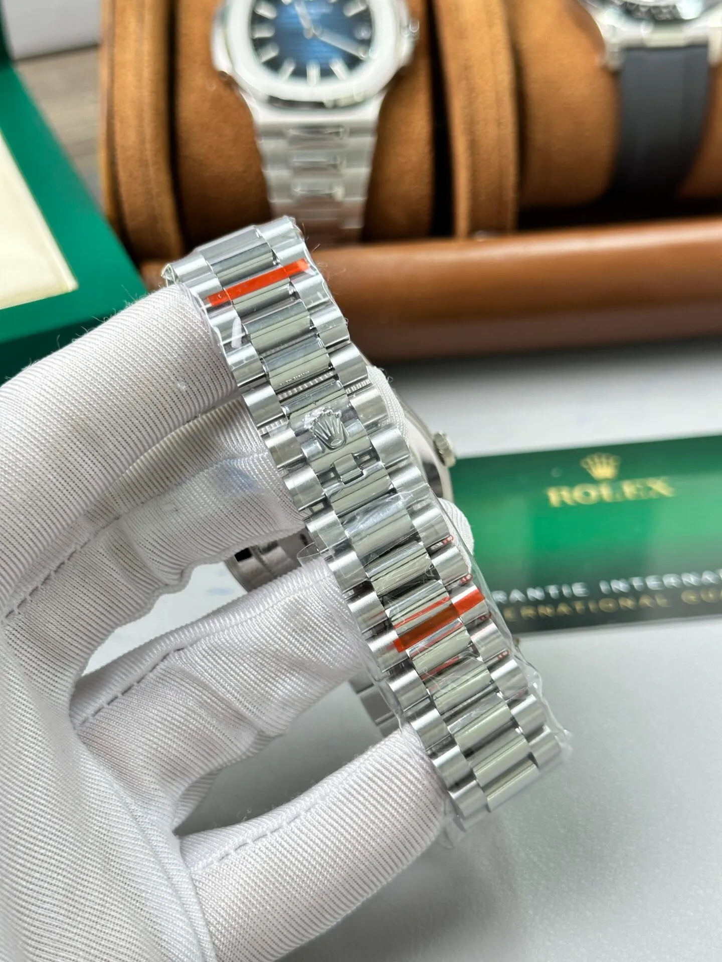 Day-Date schwarzes Zifferblatt Geriffelt Lünette Presidential Armband