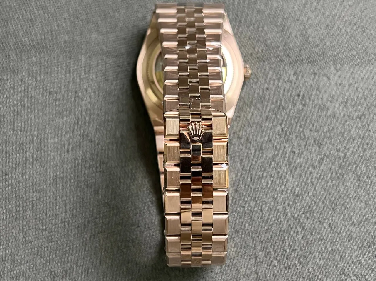 Rolex Land-Dweller 40 mm Everose-Gold (2025) – Bild 5