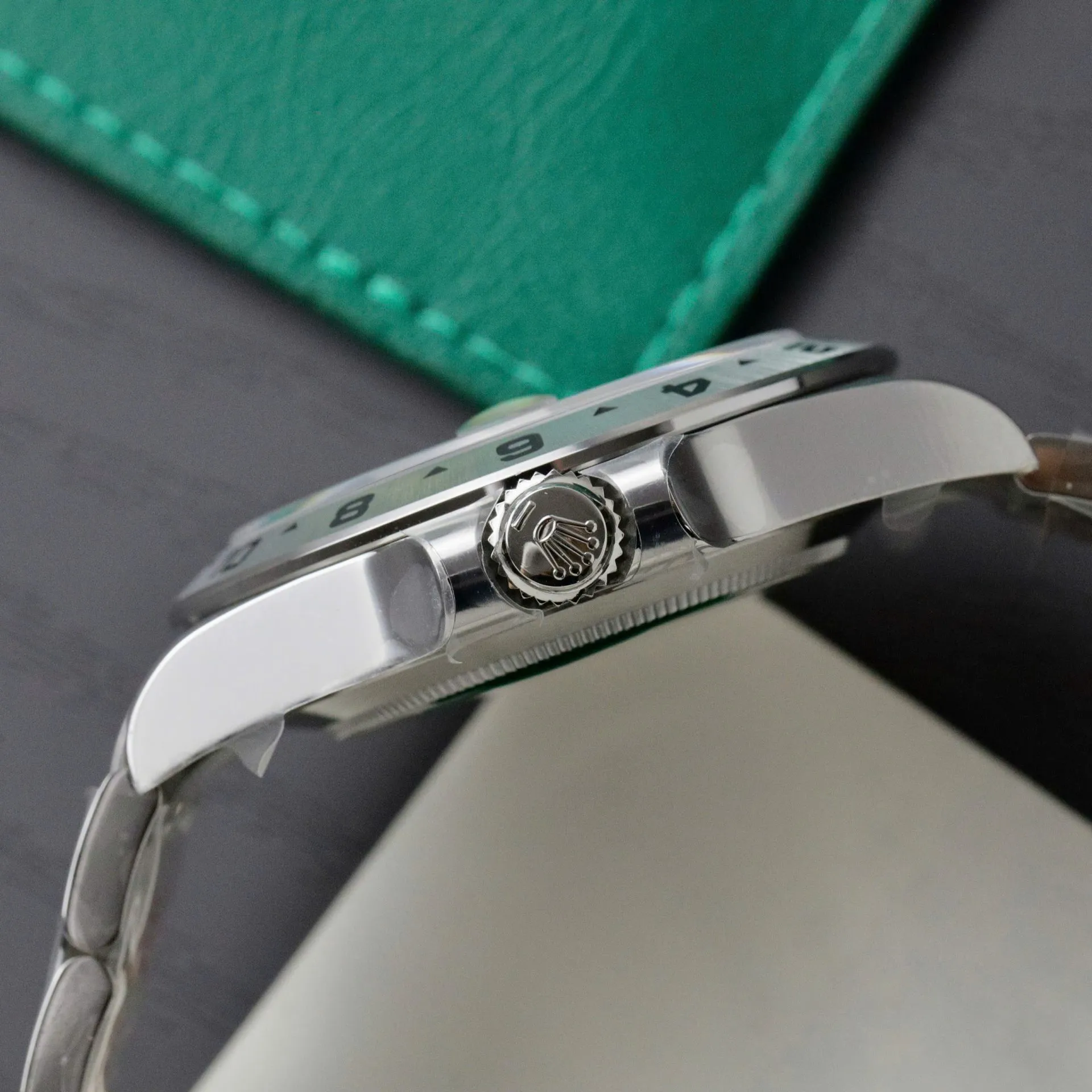 Explorer II schwarzes Zifferblatt Oyster Armband