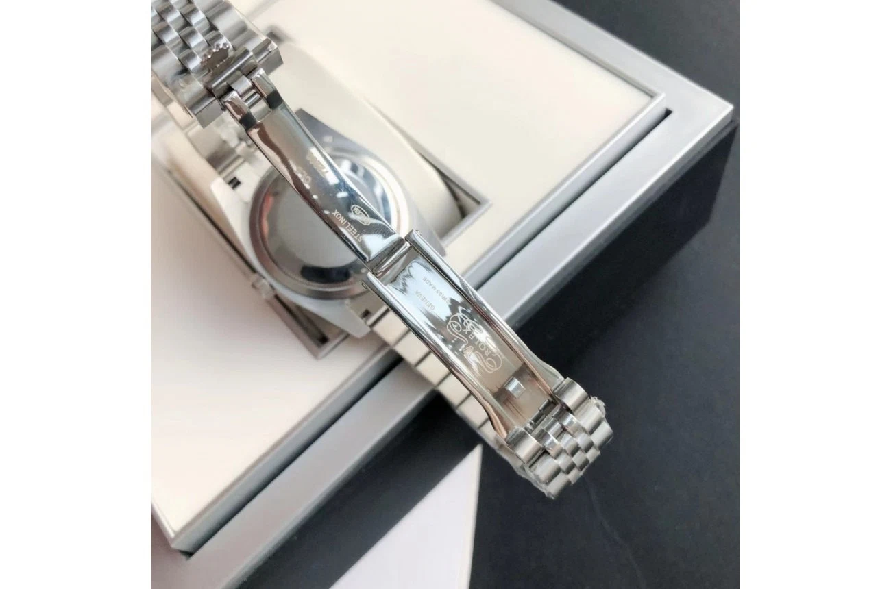 Datejust Edelstahl/Edelstahl Jubilee Weiß/Zifferblatt Detailansicht
