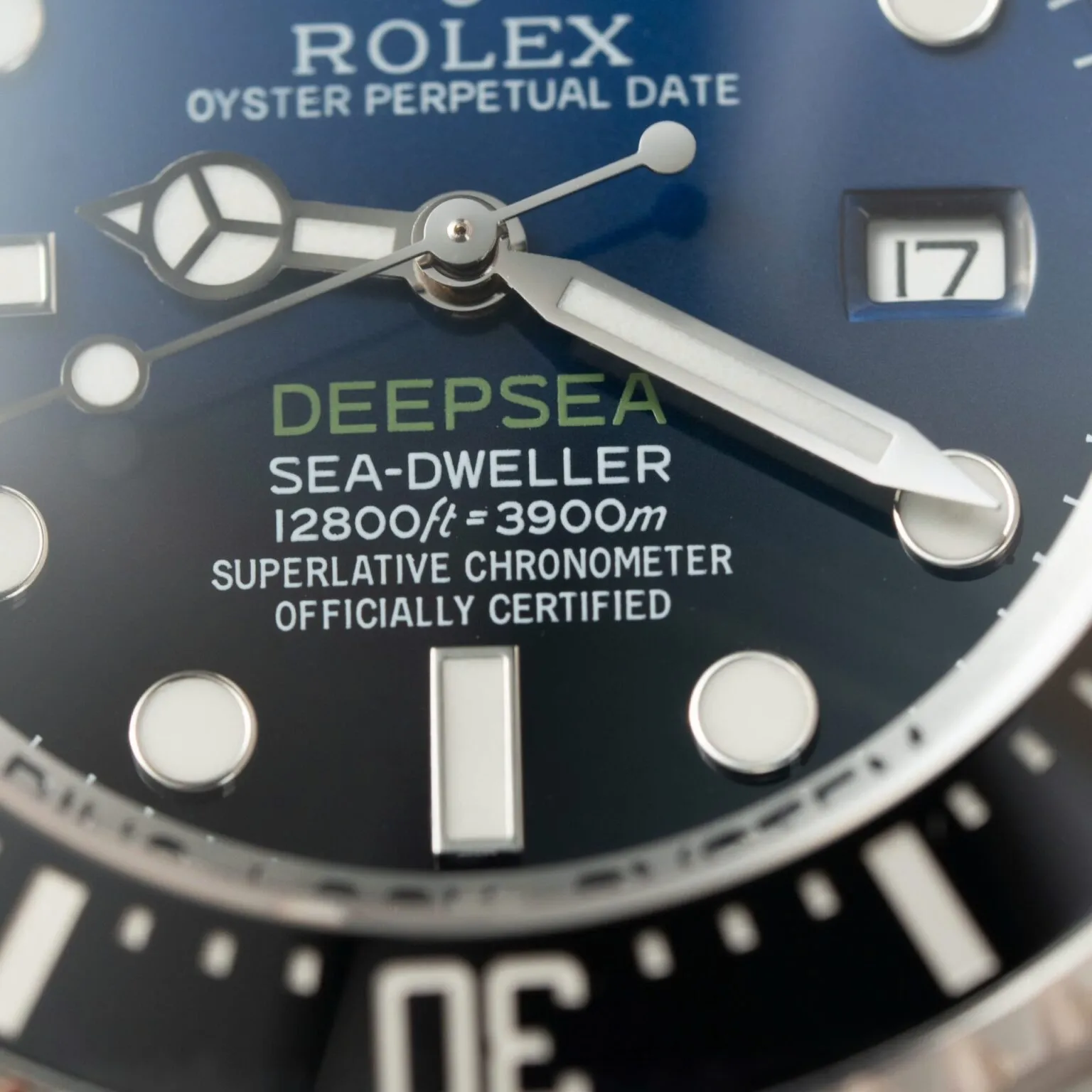 Deepsea Dark blaues Zifferblatt Schwarz Lünette