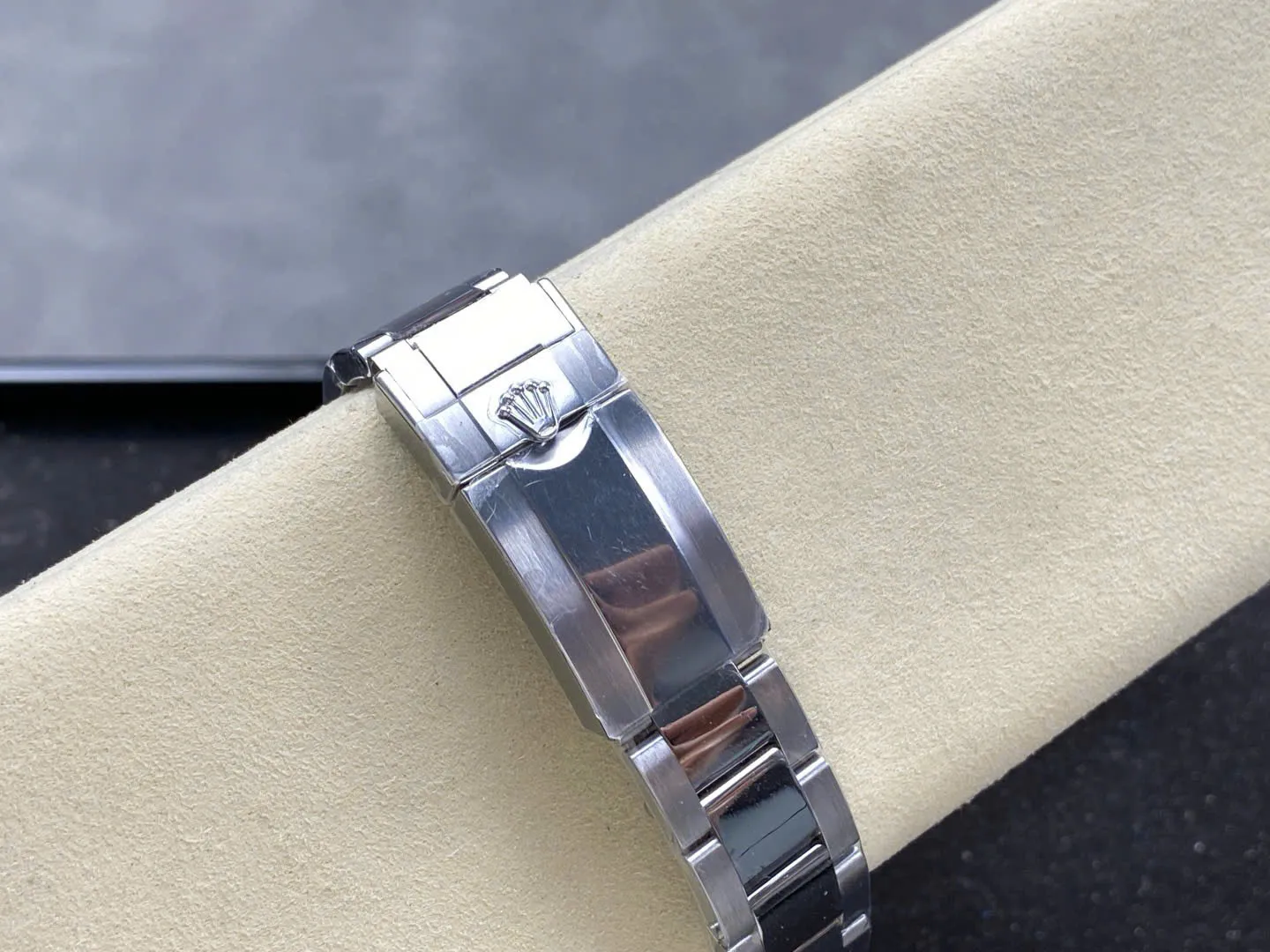 Superclone Daytona 126509 leuchtendblaues Zifferblatt Stilansicht
