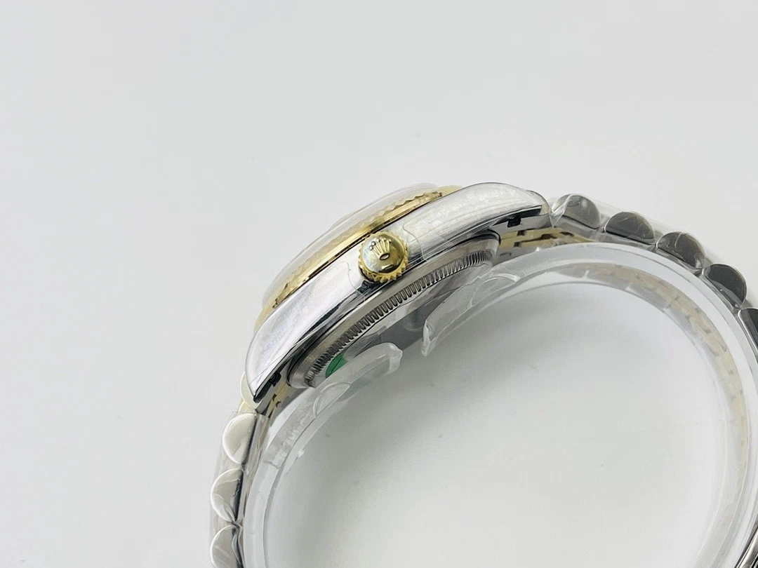 Datejust Gold Zifferblatt mit Palmenmotiv 126233 Nahaufnahme
