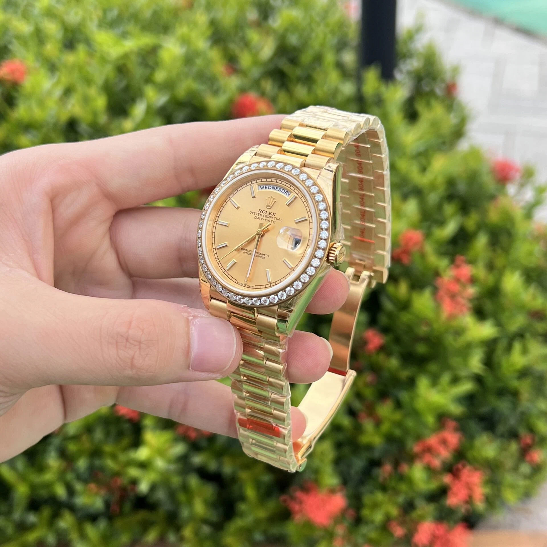 Rolex Day-Date champagnerfarbenes Zifferblatt 228348rbr-0008 40 mm – Superclone – Bild 6