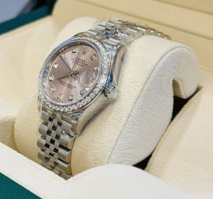 Datejust rosafarbenes Zifferblatt 278384RBR Schrägansicht
