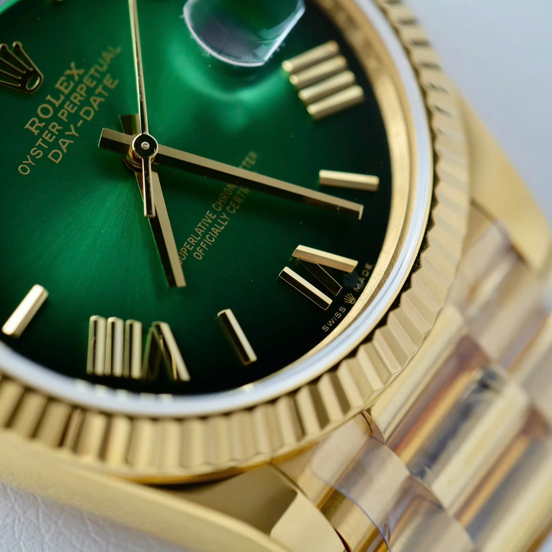 Rolex Day-Date Grünes Ombré-Zifferblatt 228238-0069 40 mm – Superclone – Bild 6
