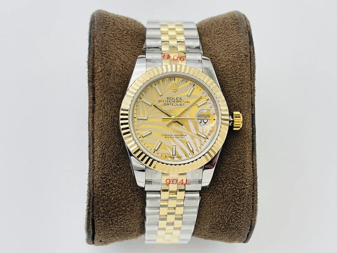 Datejust Gold Zifferblatt mit Palmenmotiv 126233 Perspektivansicht