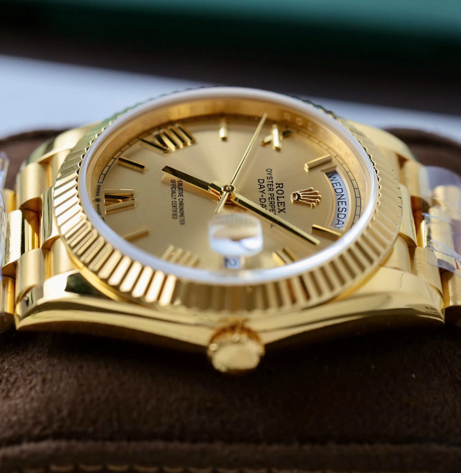 Rolex Day-Date mit römischen Indizes champagnerfarbenes Zifferblatt 228238 40 mm – Superclone – Bild 7