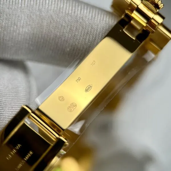 Day-Date champagnerfarbenes Zifferblatt mit Diamantbesatz Lünette Gold Presidential Zifferblatt