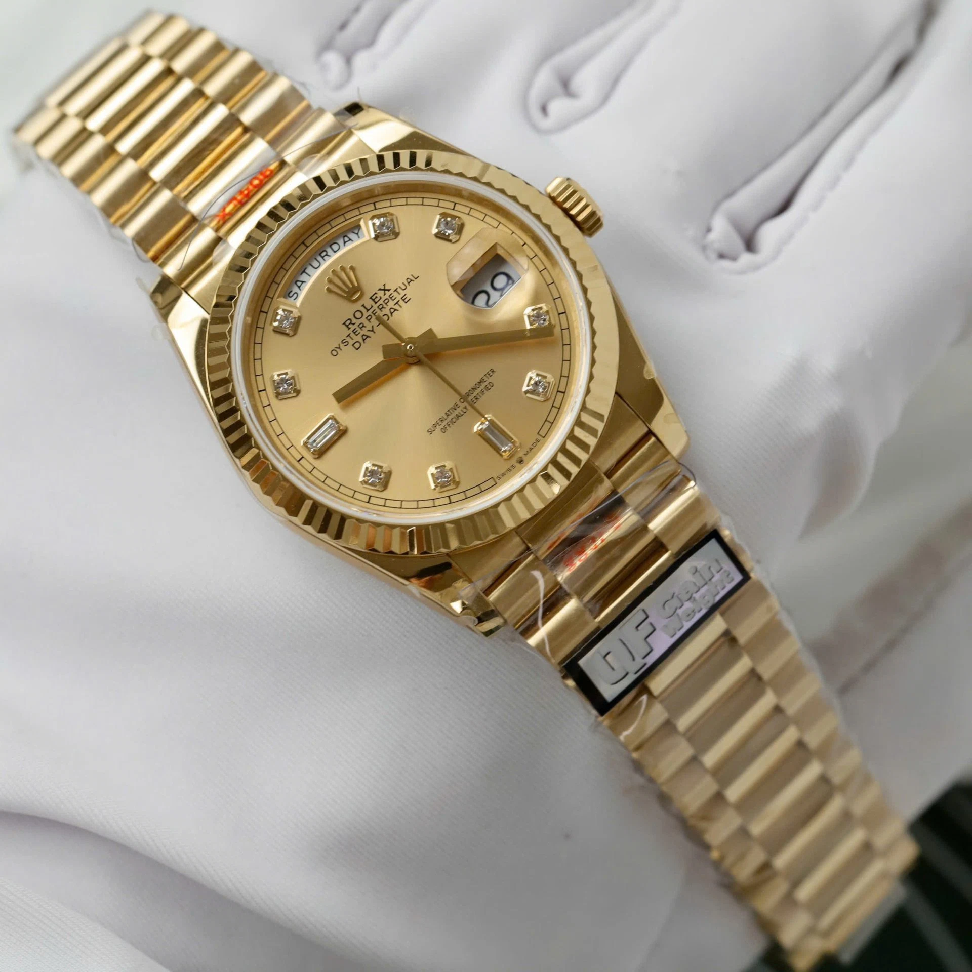 Rolex Day-Date champagnerfarbenes Zifferblatt mit Diamantbesatz 128238-0008 36 mm – Superclone – Bild 3