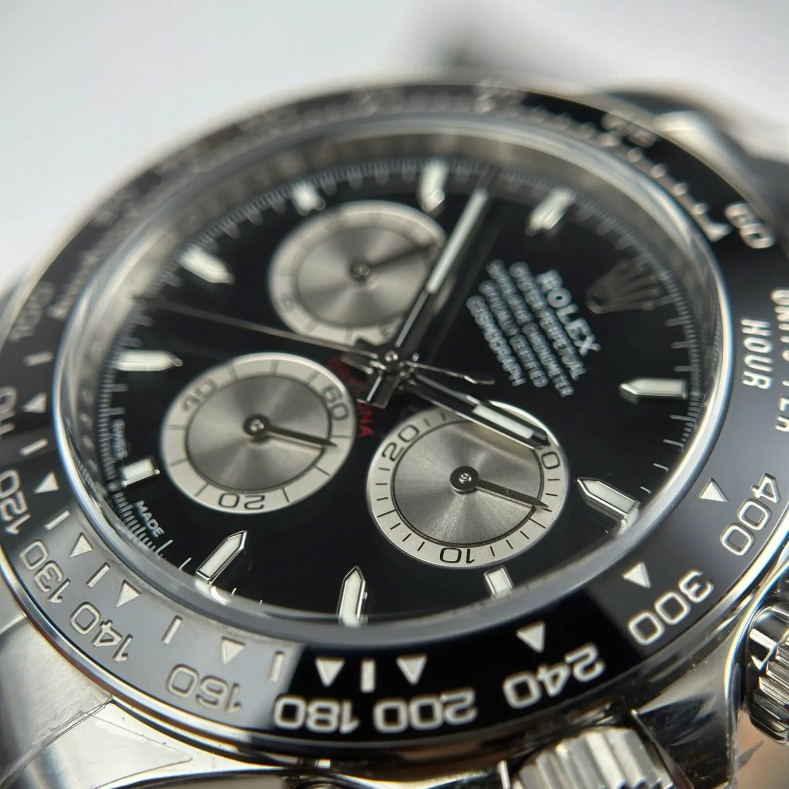 Daytona schwarzes Zifferblatt Schwarz Lünette Oysterflex Armband