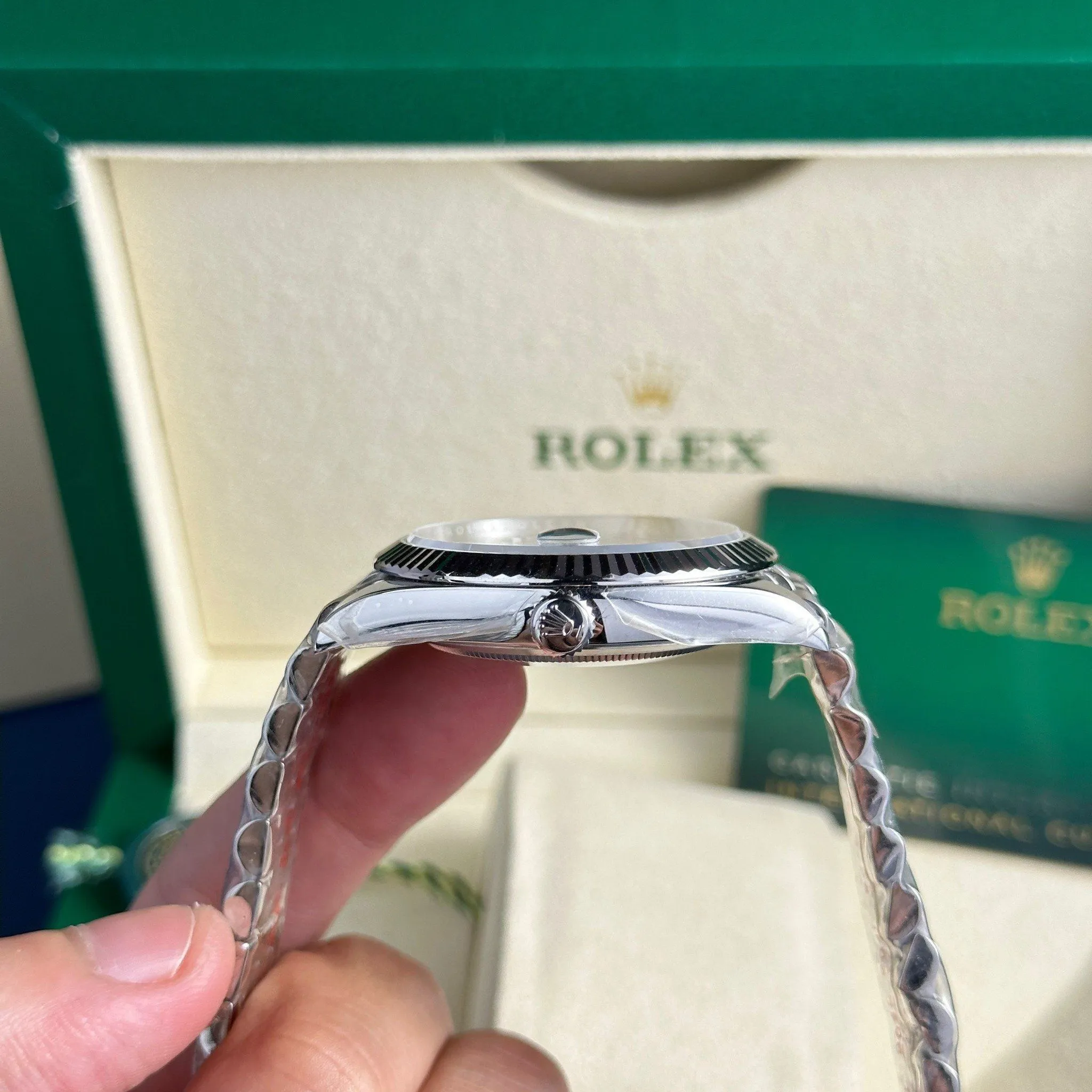 Datejust blaues Zifferblatt Geriffelt Lünette Jubilee Armband