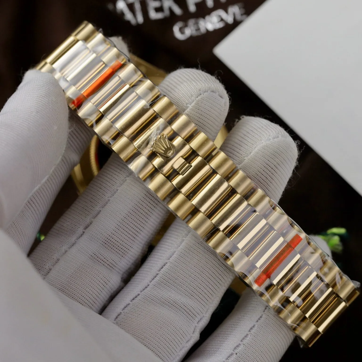Day-Date Grün Ombre Zifferblatt Geriffelt Lünette Gelb Presidential Armband