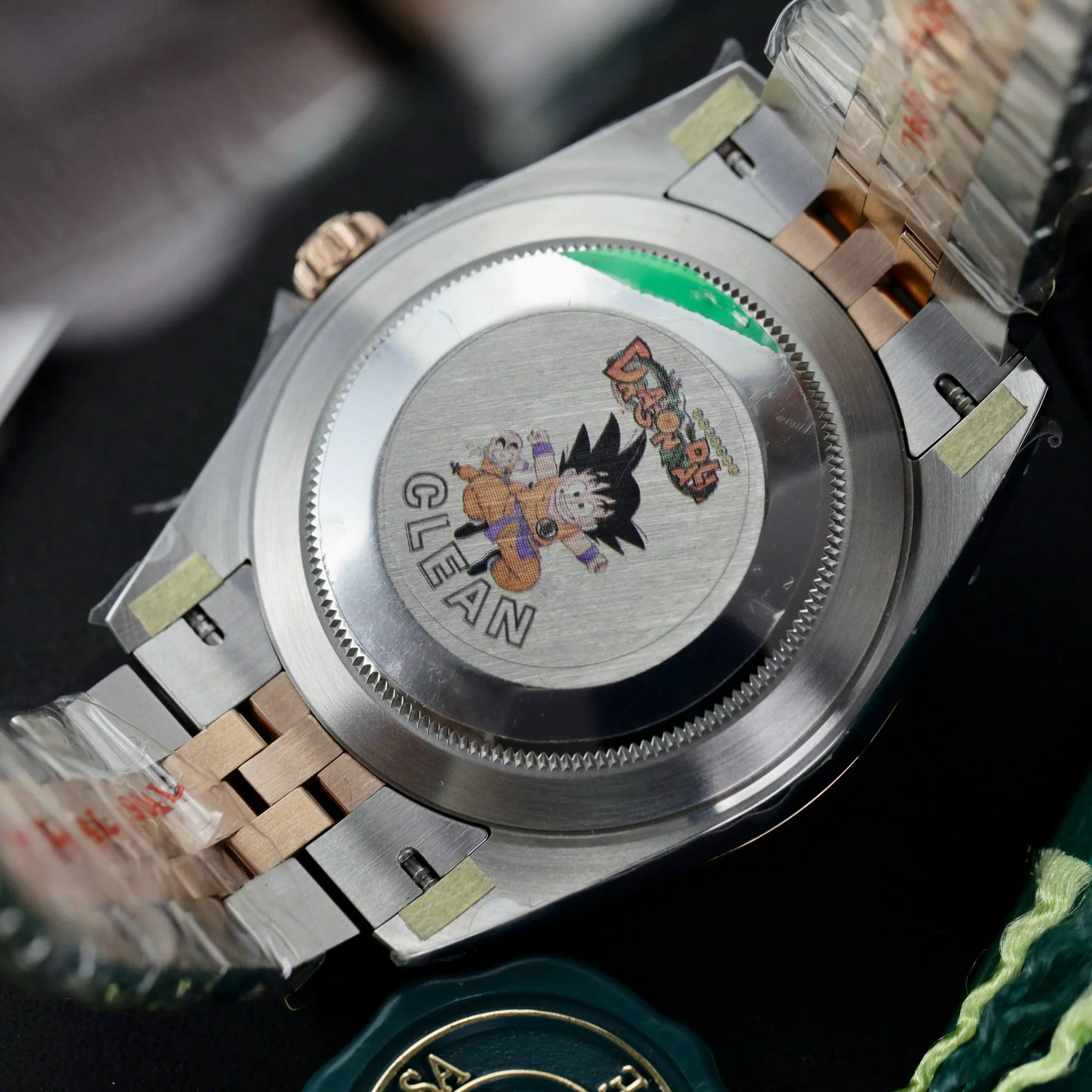 Datejust schwarzes Zifferblatt Geriffelt Lünette Two Tone Jubilee Armband