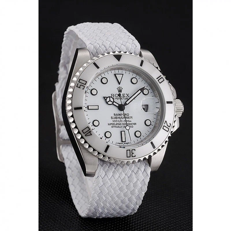 Submariner weißes Zifferblatt 1453867 Perspektivansicht
