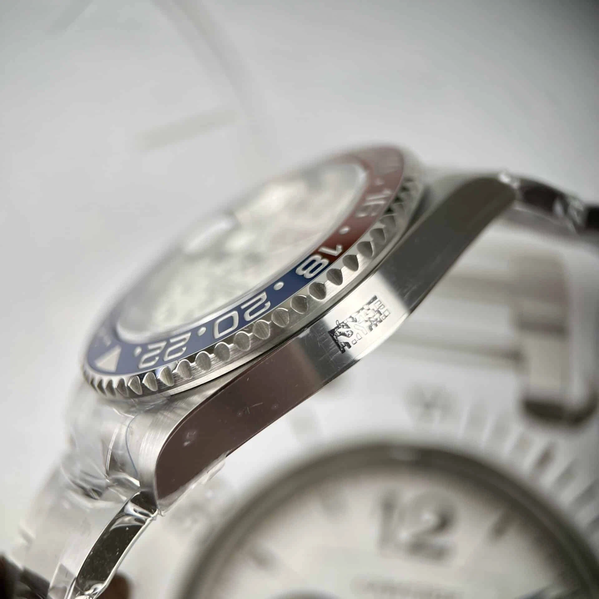 Superclone GMT-Master II Meteorit-Zifferblatt 126719BLRO "Superman" Oyster Stilansicht
