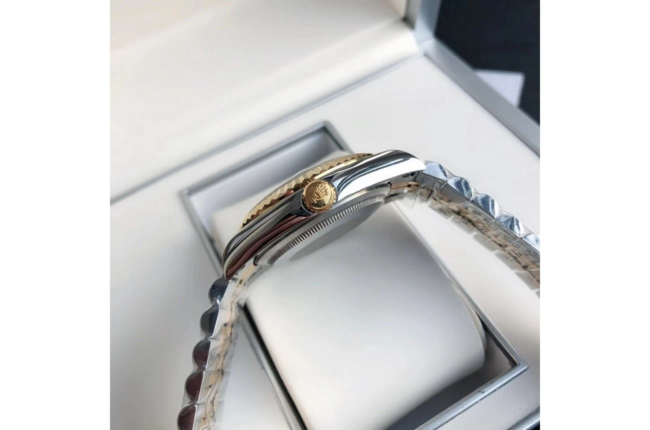 Datejust Roségold/Edelstahl Jubilee Grün/Zifferblatt Alternate Angle