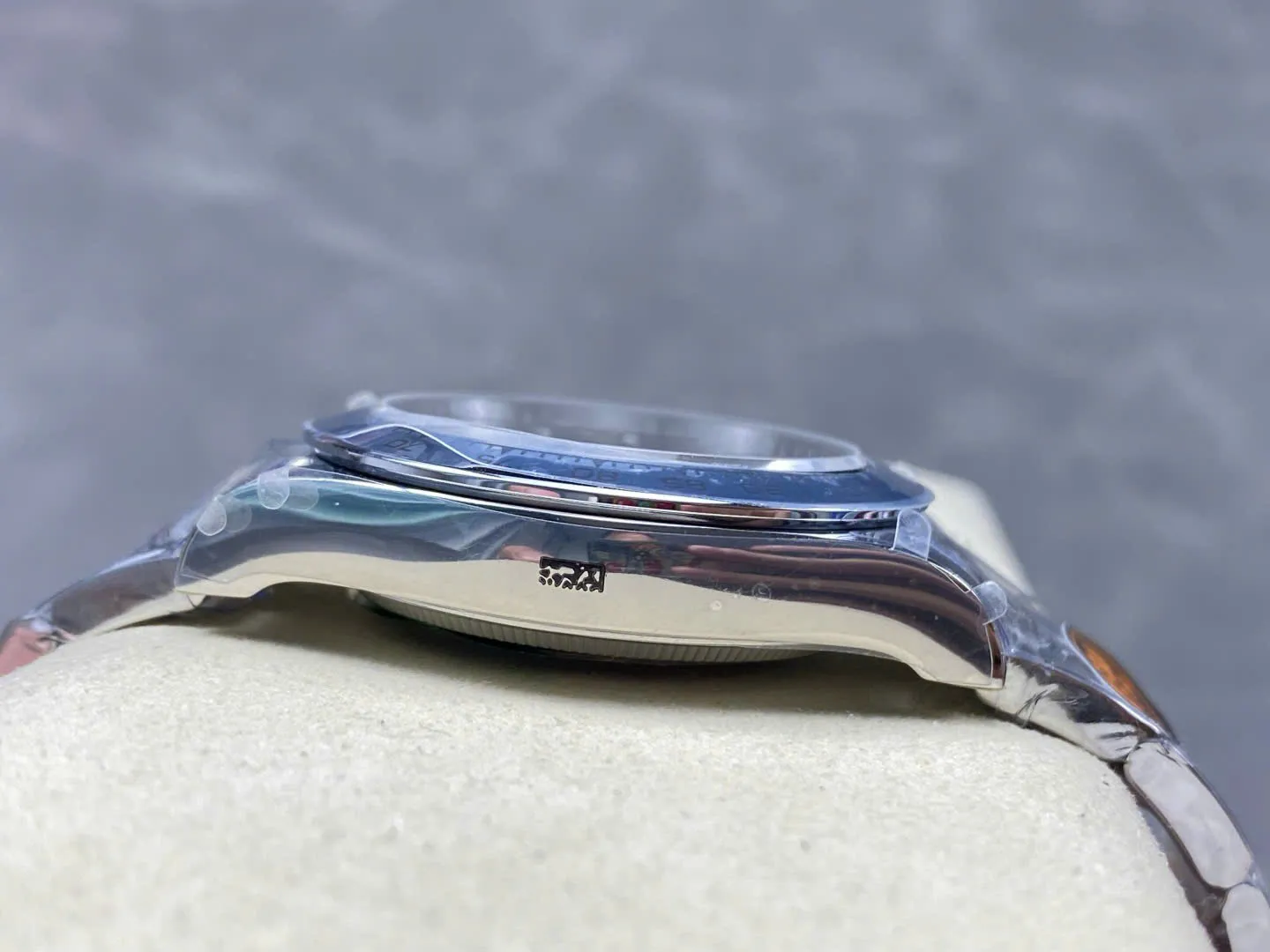 Superclone Daytona 126509 leuchtendblaues Zifferblatt Detailansicht