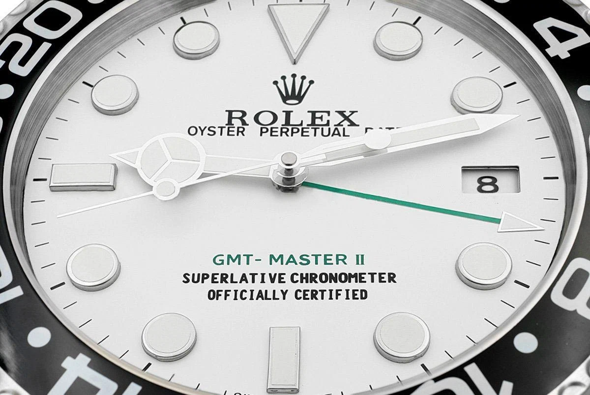 Wanduhr – GMT MASTER II Nahaufnahme
