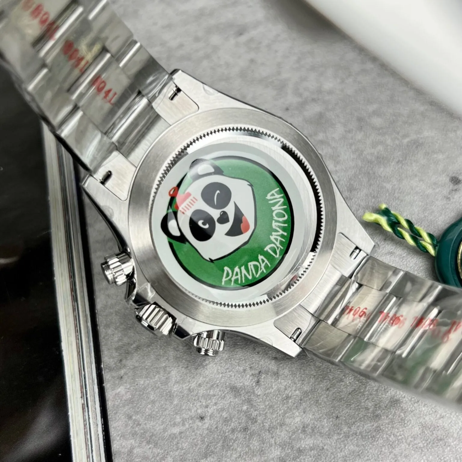Panda weißes Zifferblatt Schwarz Lünette Oyster Zifferblatt