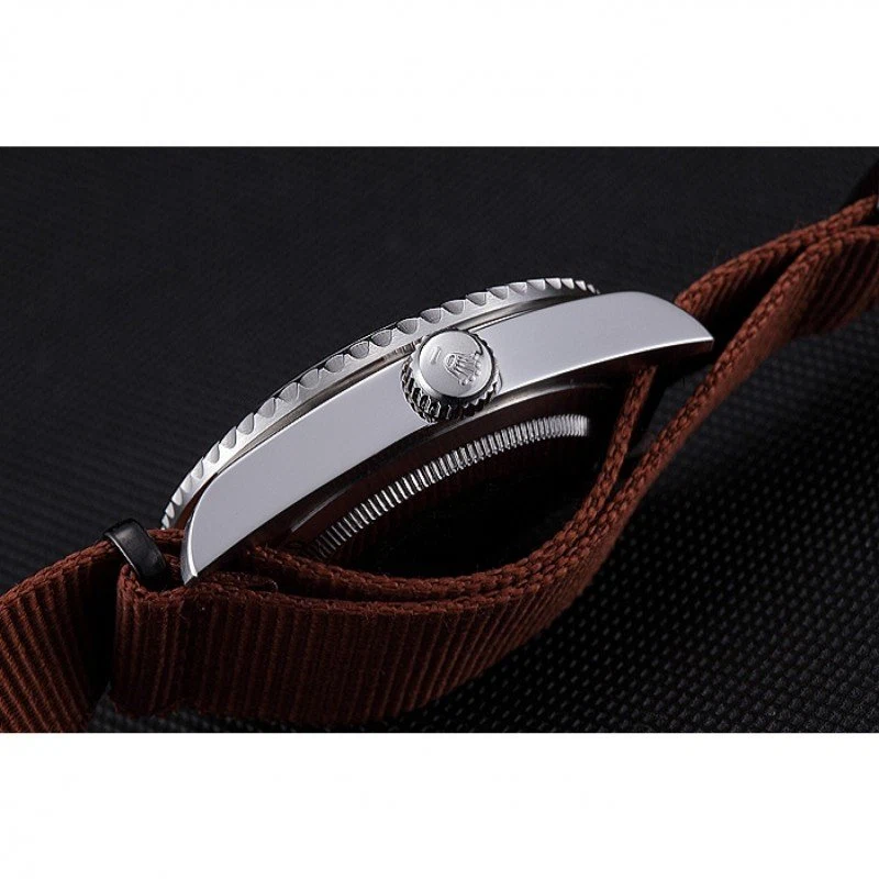 Submariner schwarzes Zifferblatt 621992 Profilansicht