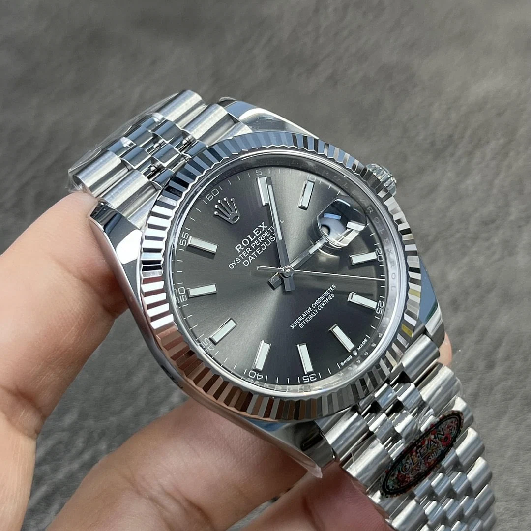 Superclone Datejust rhodiumfarbenes Zifferblatt 126334 Jubilee Profilansicht