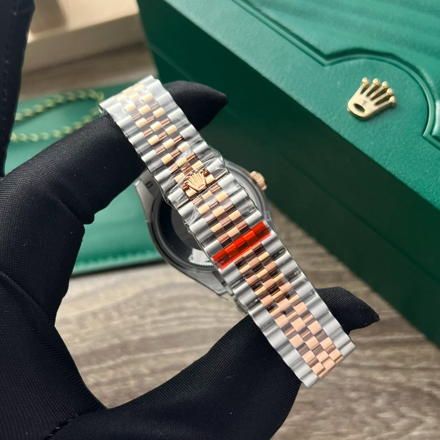 Datejust Pearl Zifferblatt Geriffelt Lünette Two Toned Roségold Jubilee Armband