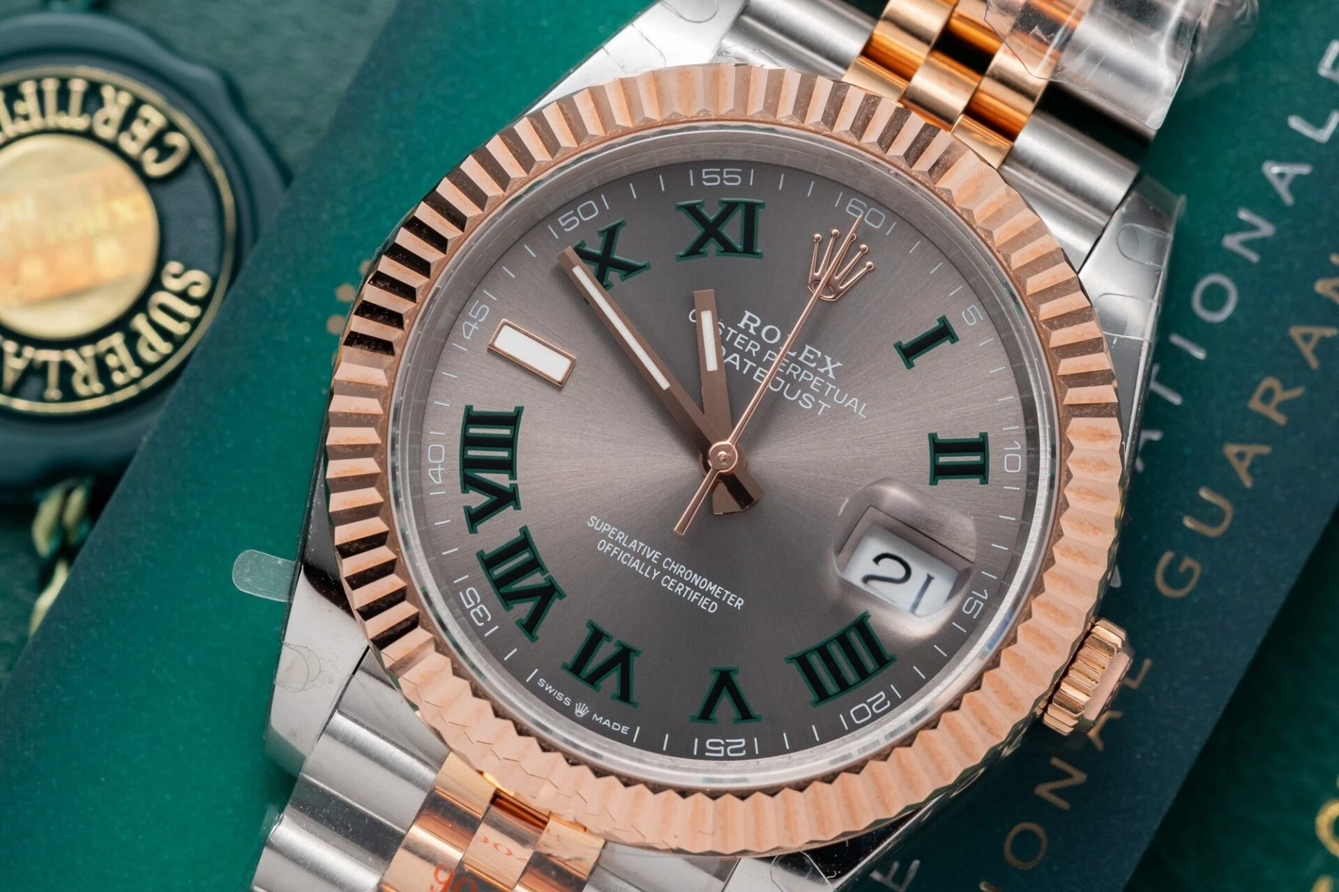 Rolex Datejust schiefergraues Zifferblatt mit römischen Indizes 126331-0016 41 mm – Bild 5