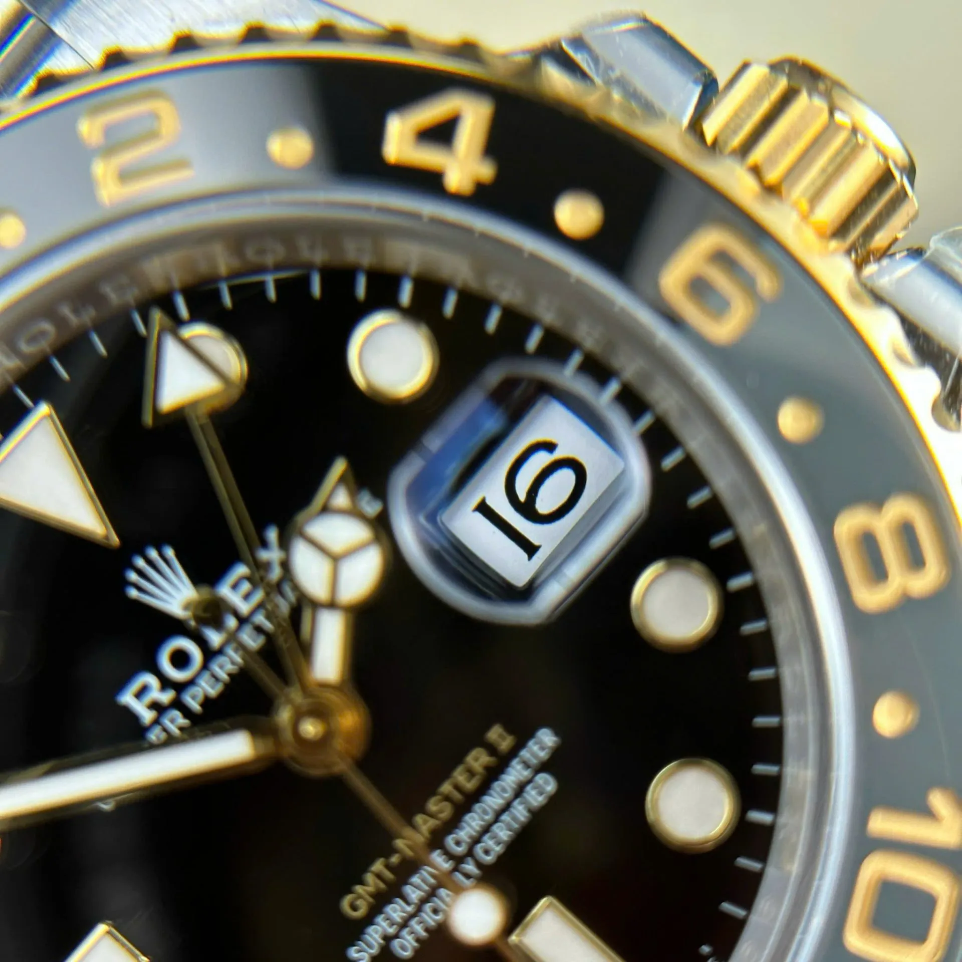 GMT Master II Zombie schwarzes Zifferblatt Schwarz und Gray Lünette Two Toned Jubilee Armband