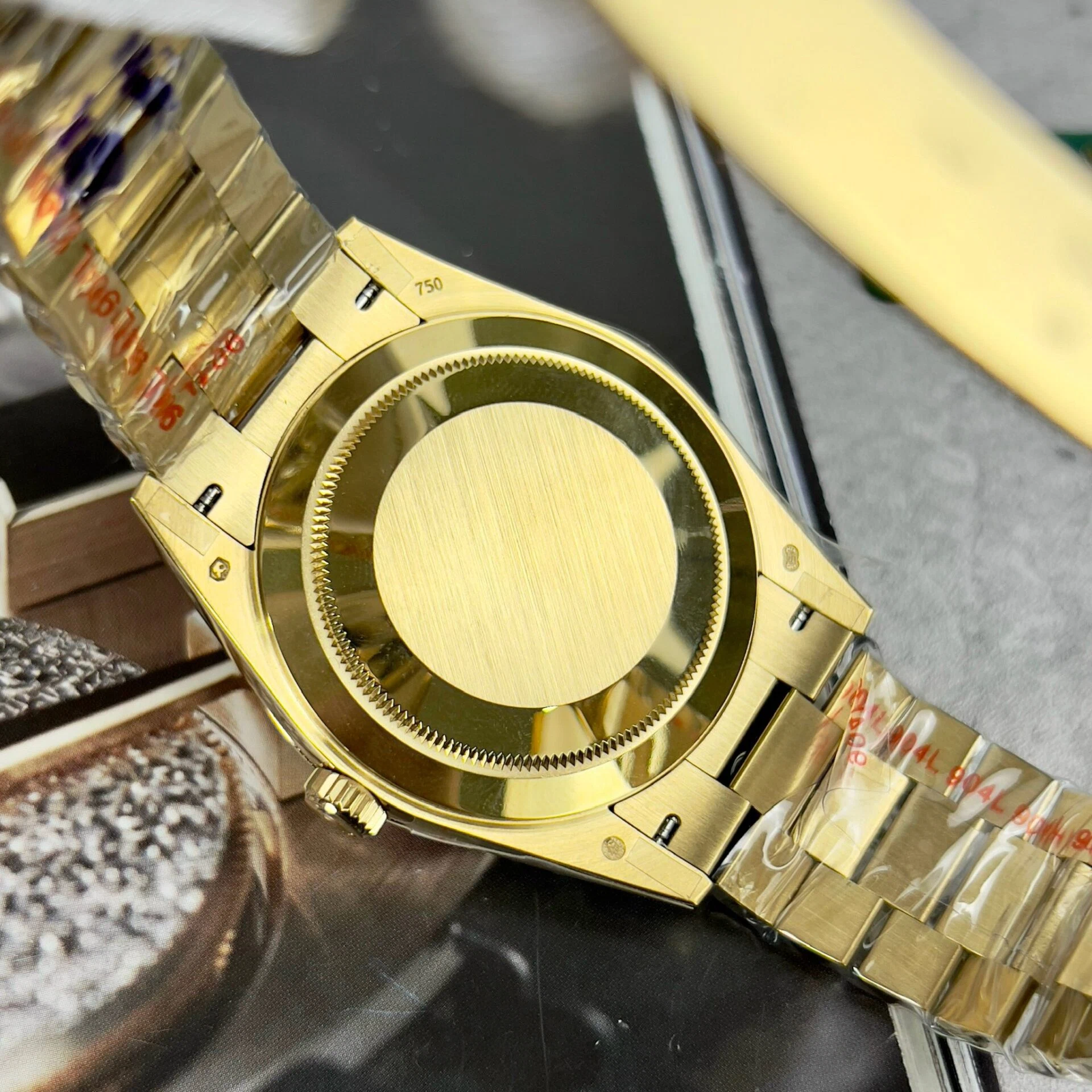 Rolex Day-Date intensivschwarzes Zifferblatt mit Diamantbesatz 228238-0004 40 mm – Superclone – Bild 8