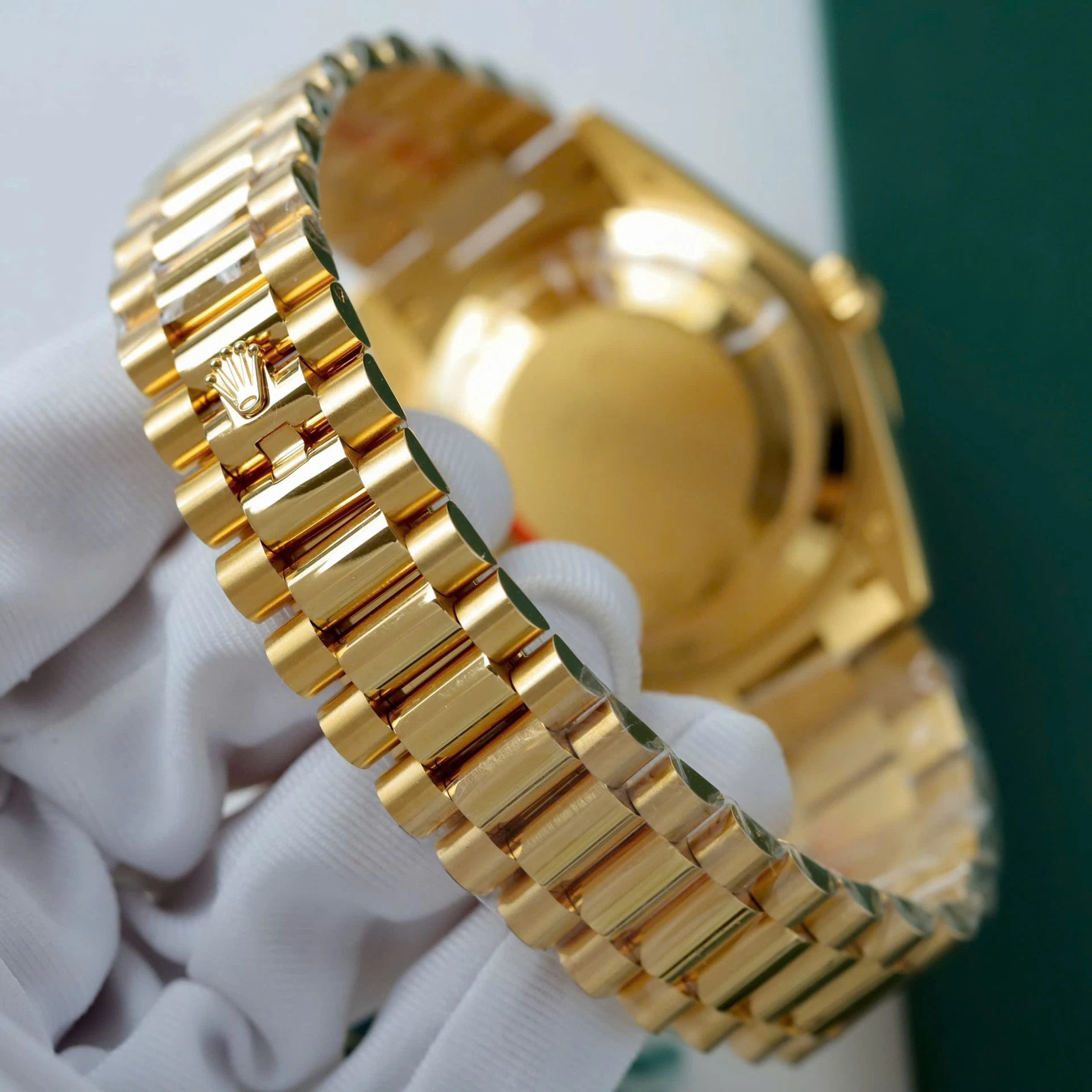 Rolex Day-Date mit römischen Indizes champagnerfarbenes Zifferblatt 228238 40 mm – Superclone – Bild 9