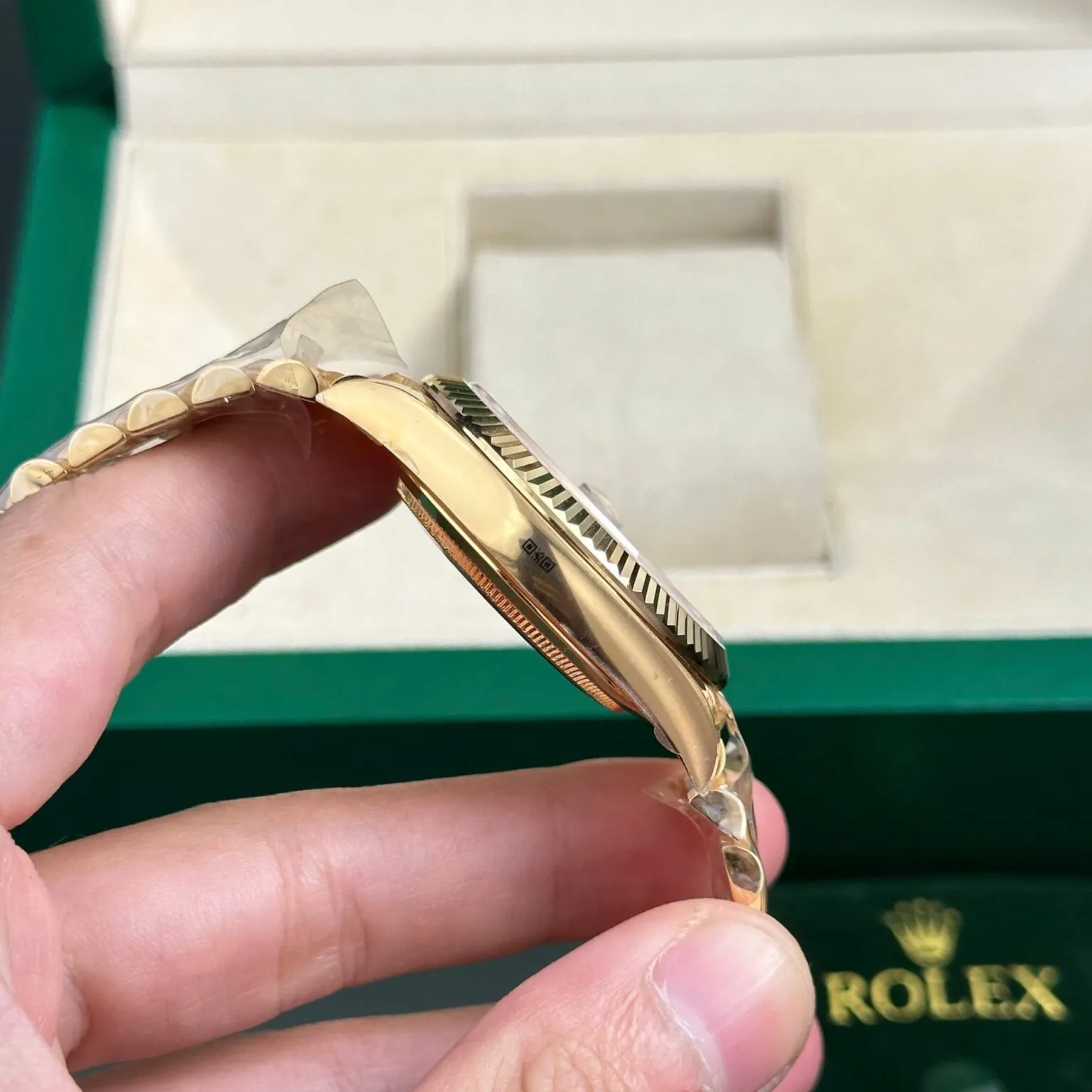 Day-Date champagnerfarbenes Zifferblatt Geriffelt Lünette Gold Presidential Armband