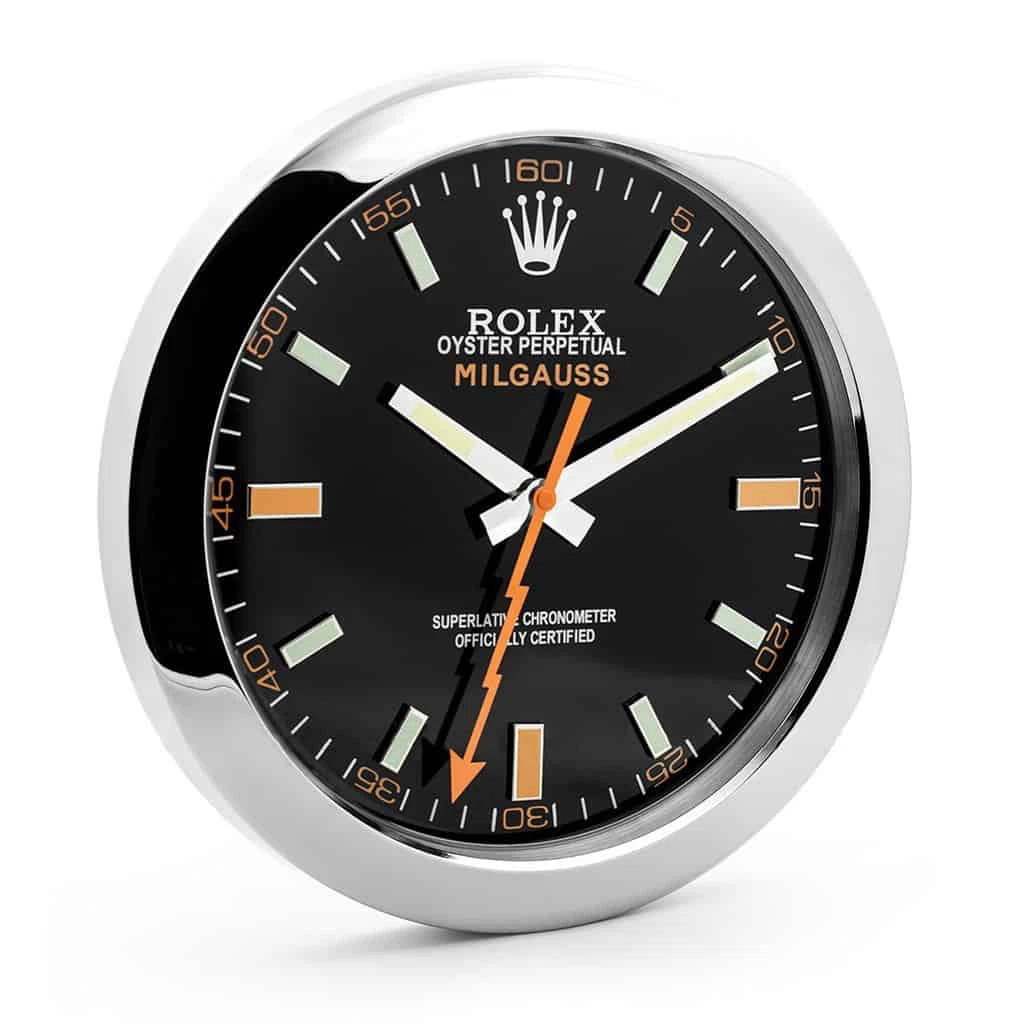 Wanduhr – MILGAUSS Schwarz/Orange