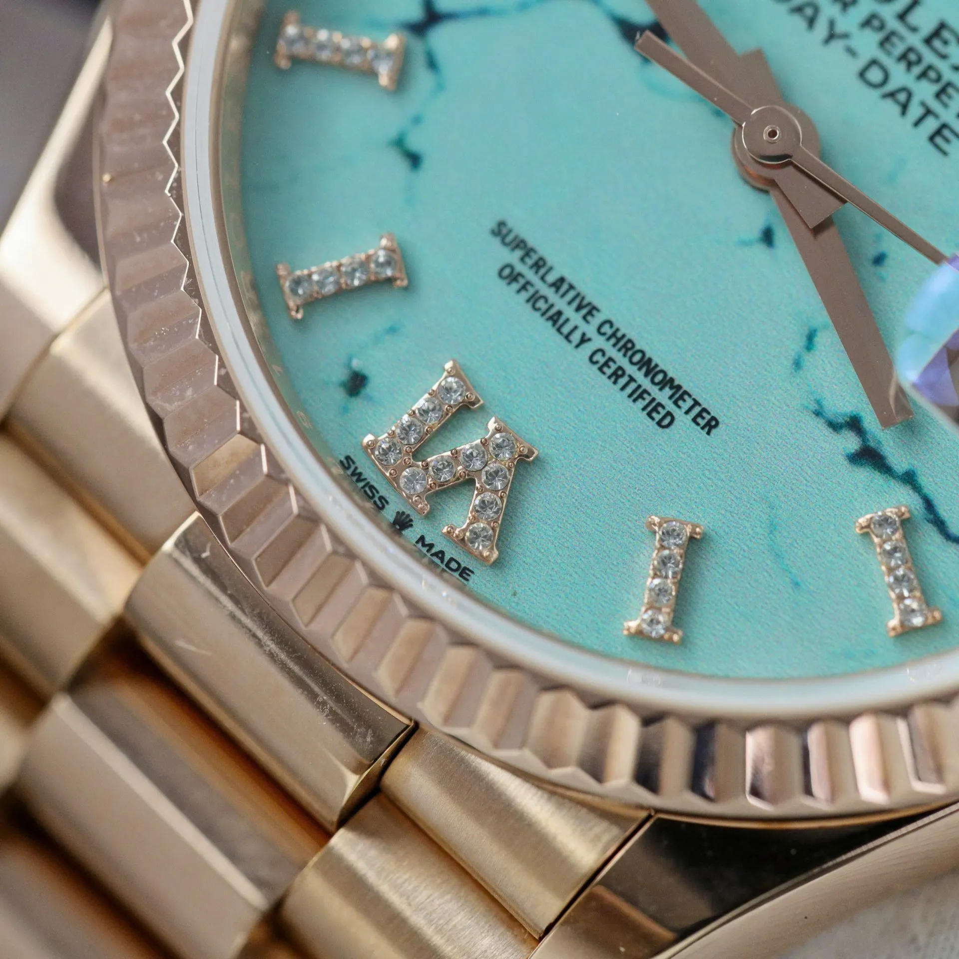 Day-Date Türkis Zifferblatt mit Diamantbesatz Geriffelt Rosé Presidential Armband
