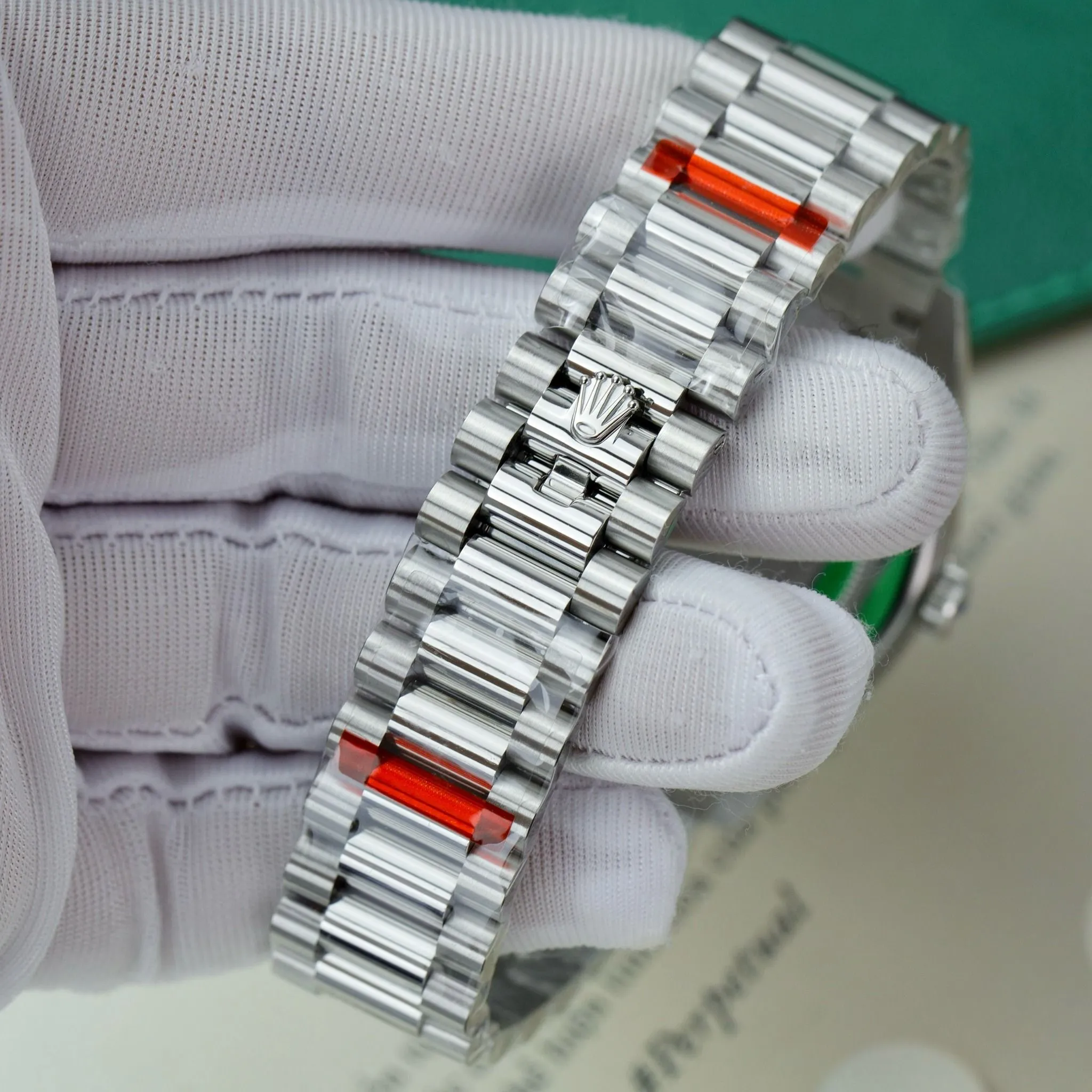 Day Date schwarzes Zifferblatt mit Diamantbesatz Lünette Presidential Armband