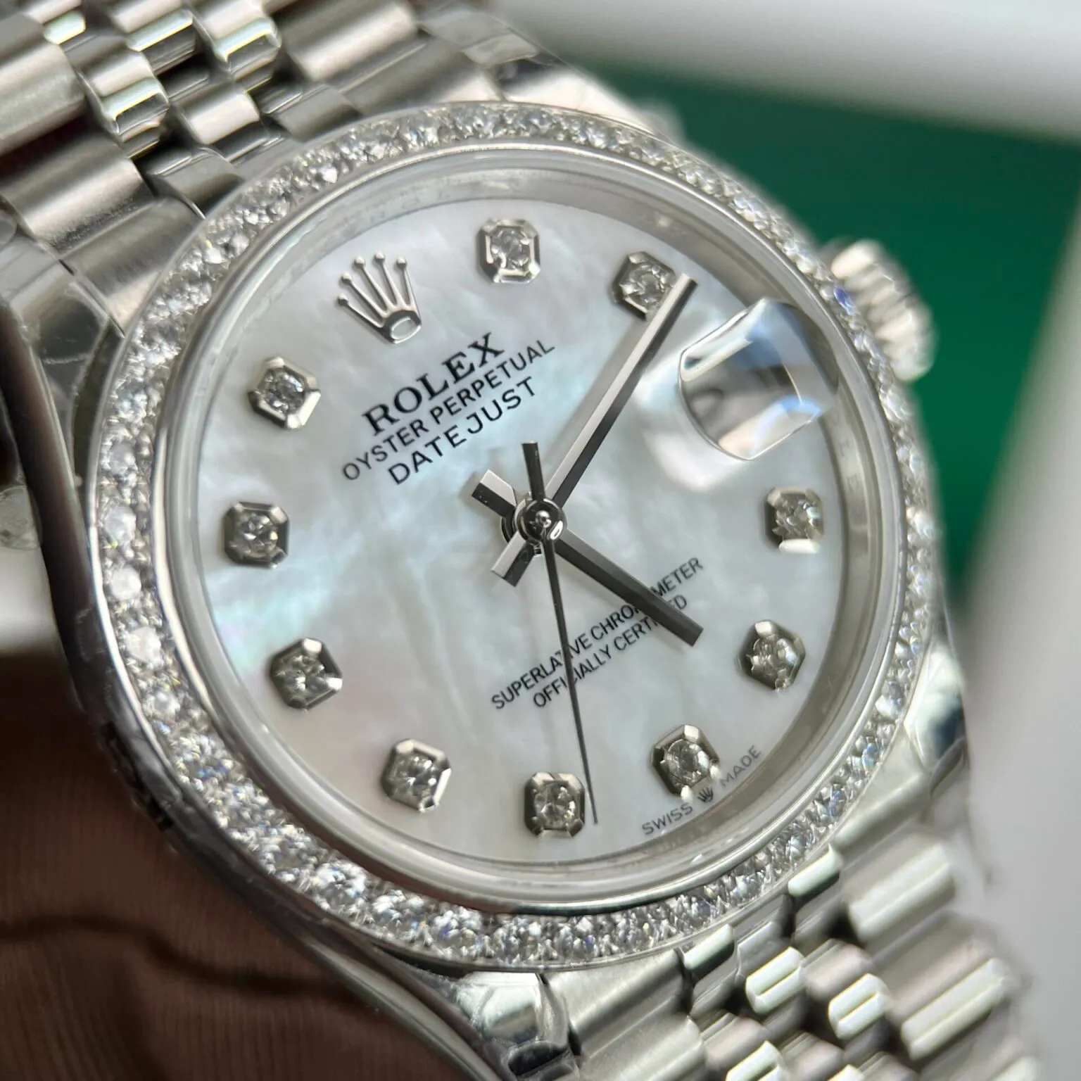 Datejust Pearl Zifferblatt Geriffelt Bezl Jubilee Armband