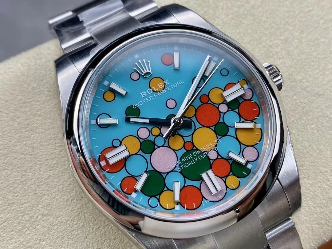 Superclone Oyster Perpetual Türkis Zifferblatt 124300 Perspektivansicht