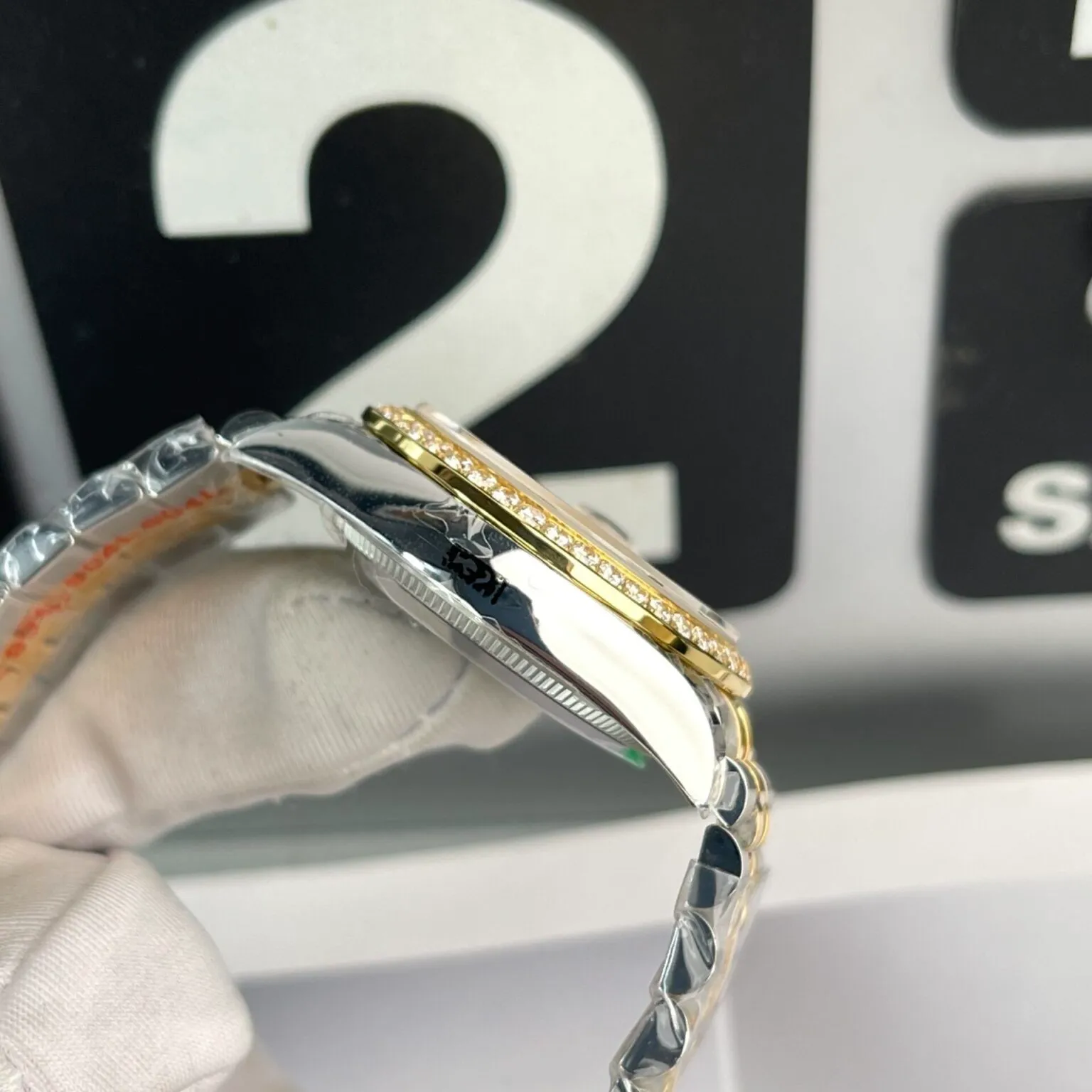 Datejust champagnerfarbenes Zifferblatt mit Diamantbesatz Lünette