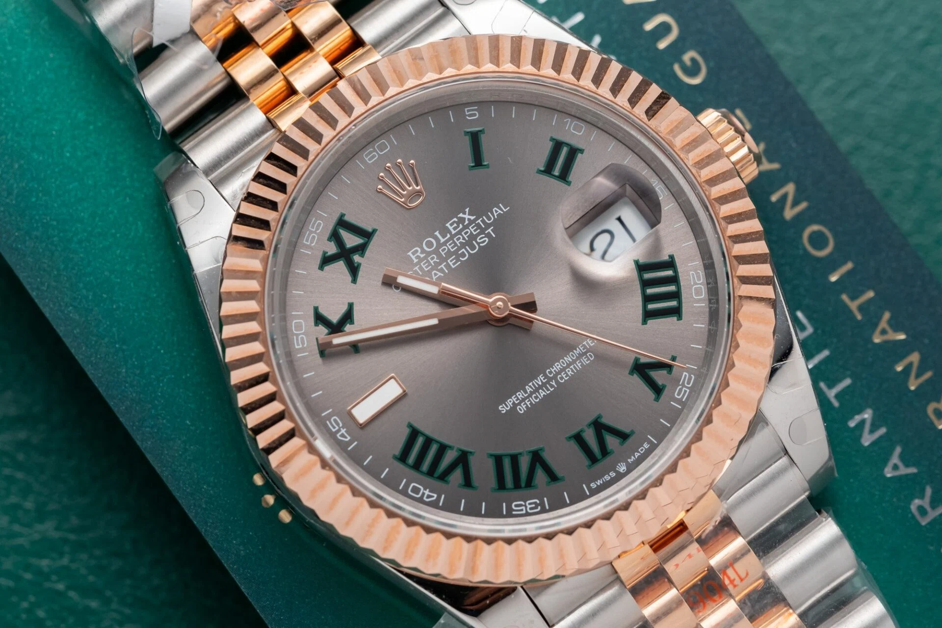 Rolex Datejust schiefergraues Zifferblatt mit römischen Indizes 126331-0016 41 mm – Bild 6