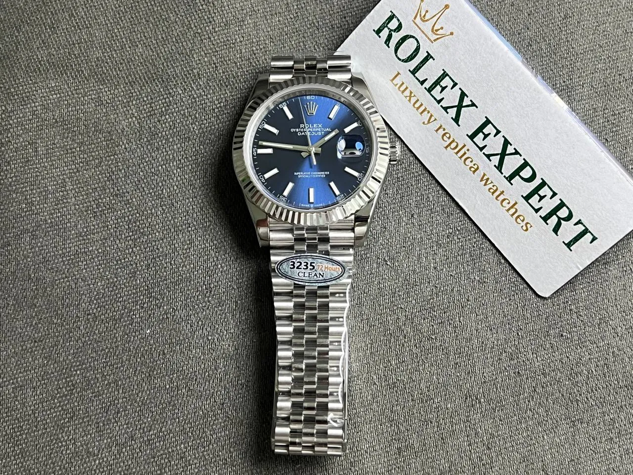 Superclone Datejust blaues Zifferblatt 126334 Jubilee Perspektivansicht