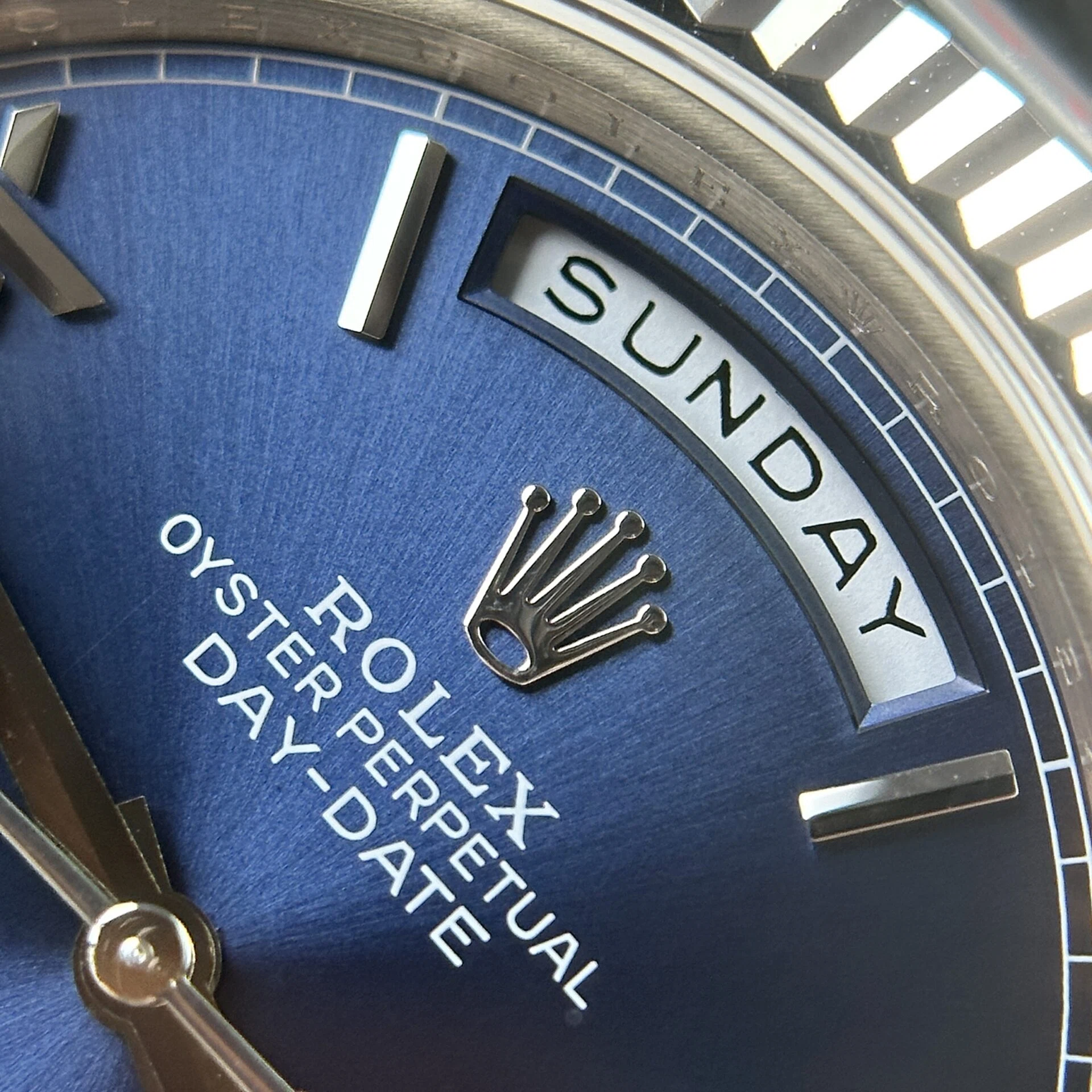 Rolex Day-Date blaues Zifferblatt 228239-0007 40 mm – Superclone – Bild 6