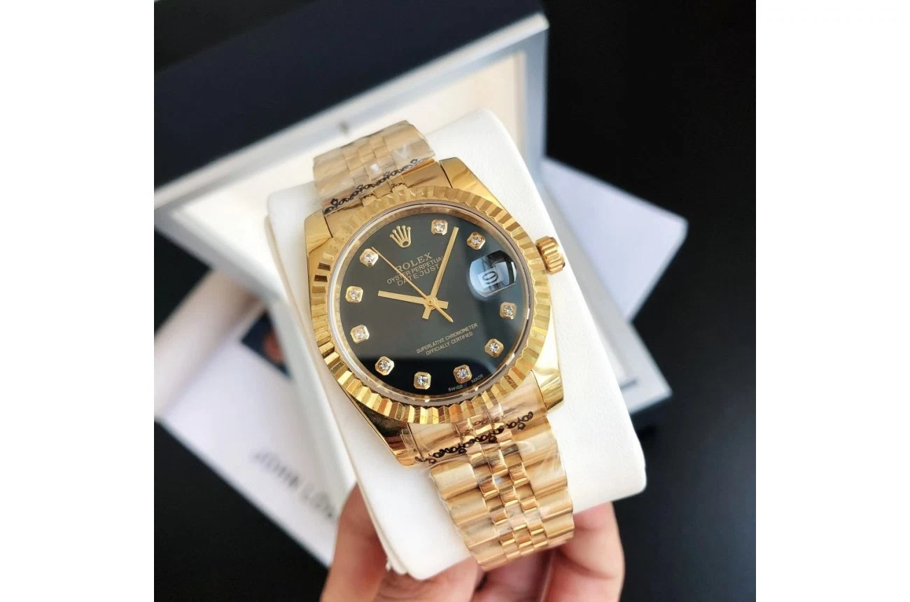 Datejust Roségold/Roségold Jubilee Schwarz/Zifferblatt Perspektivansicht