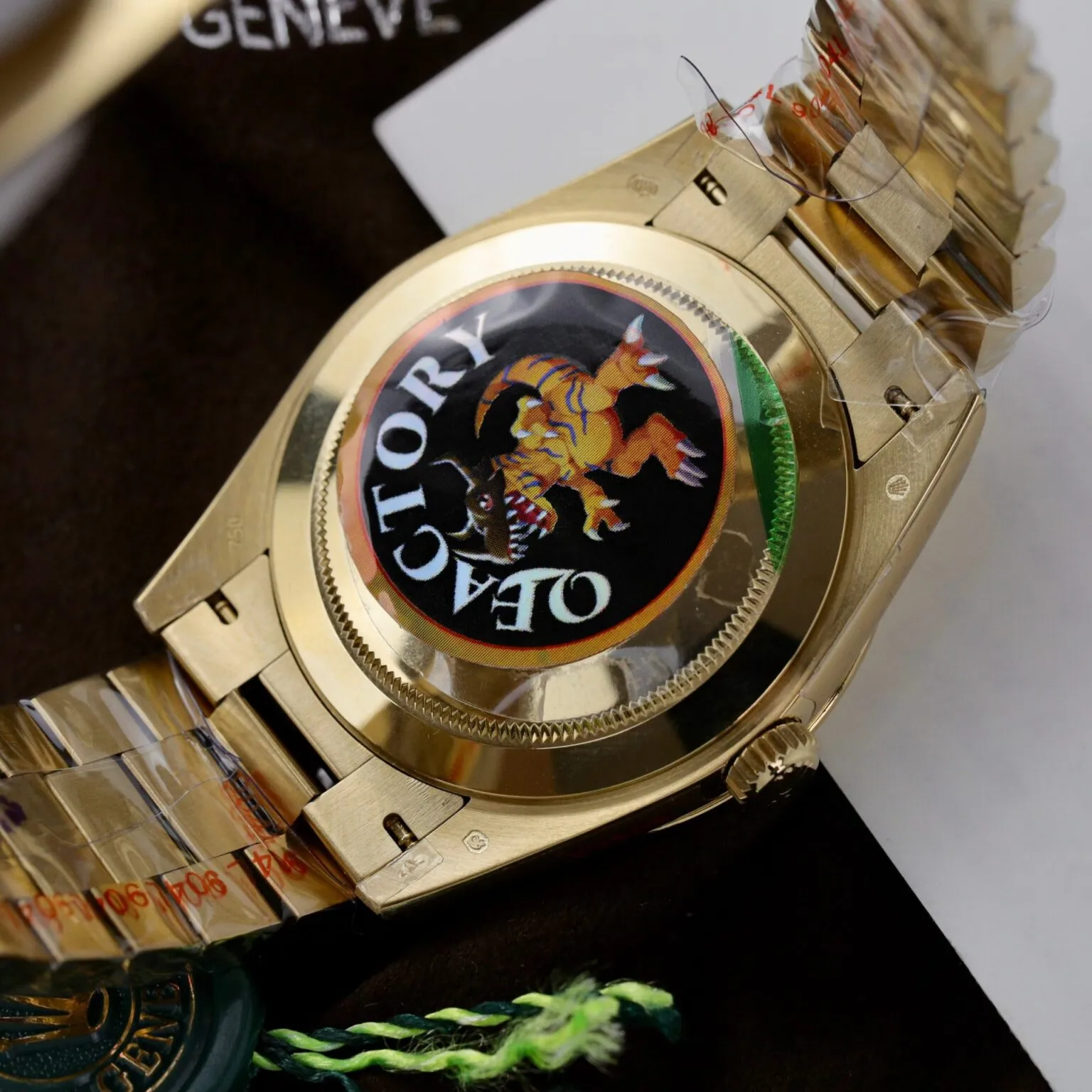 Day-Date Grün Ombre Zifferblatt Geriffelt Lünette Gelb Presidential Armband