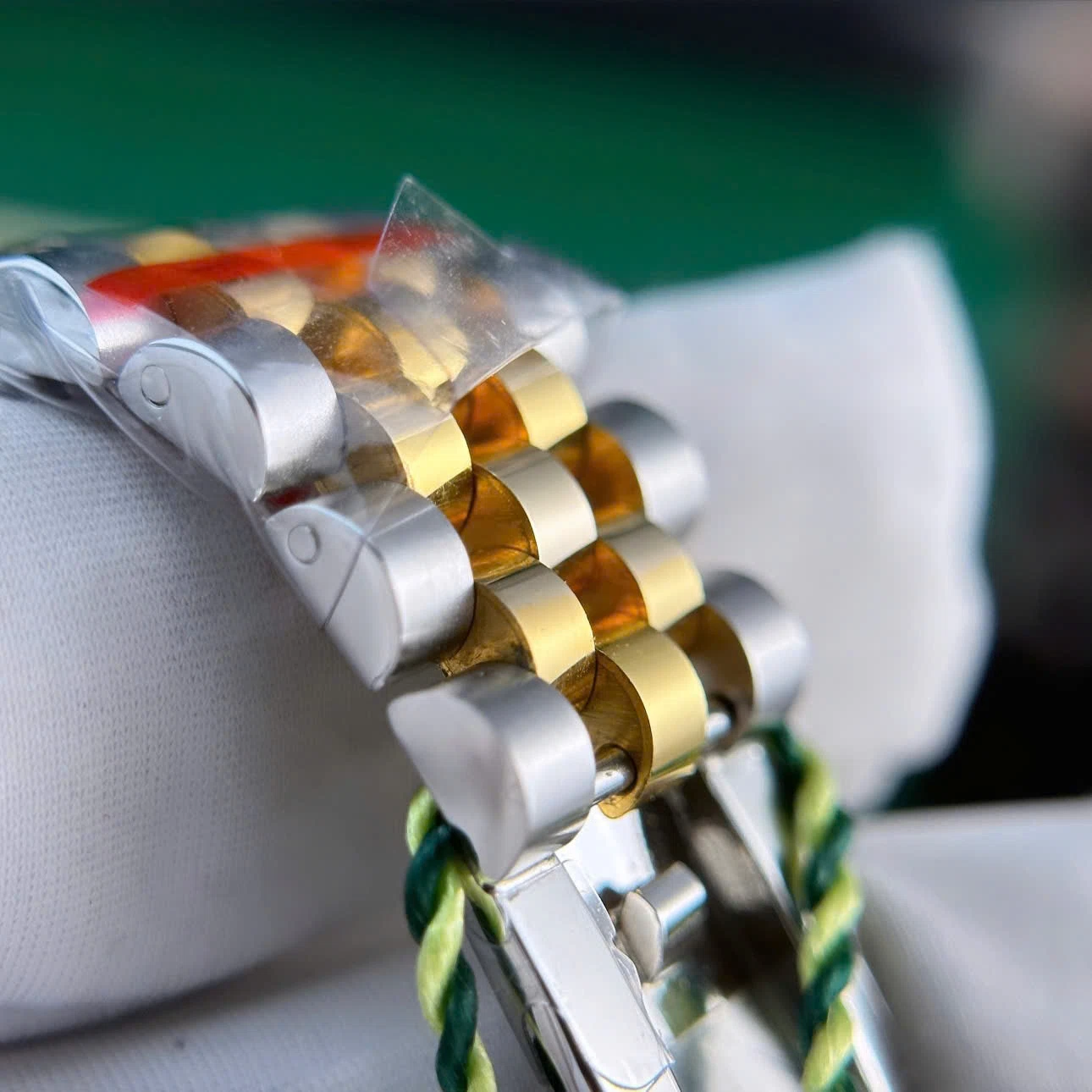 Rolex Datejust champagnerfarbenes Zifferblatt mit Diamantbesatz 126333-0012 41 mm – Bild 10