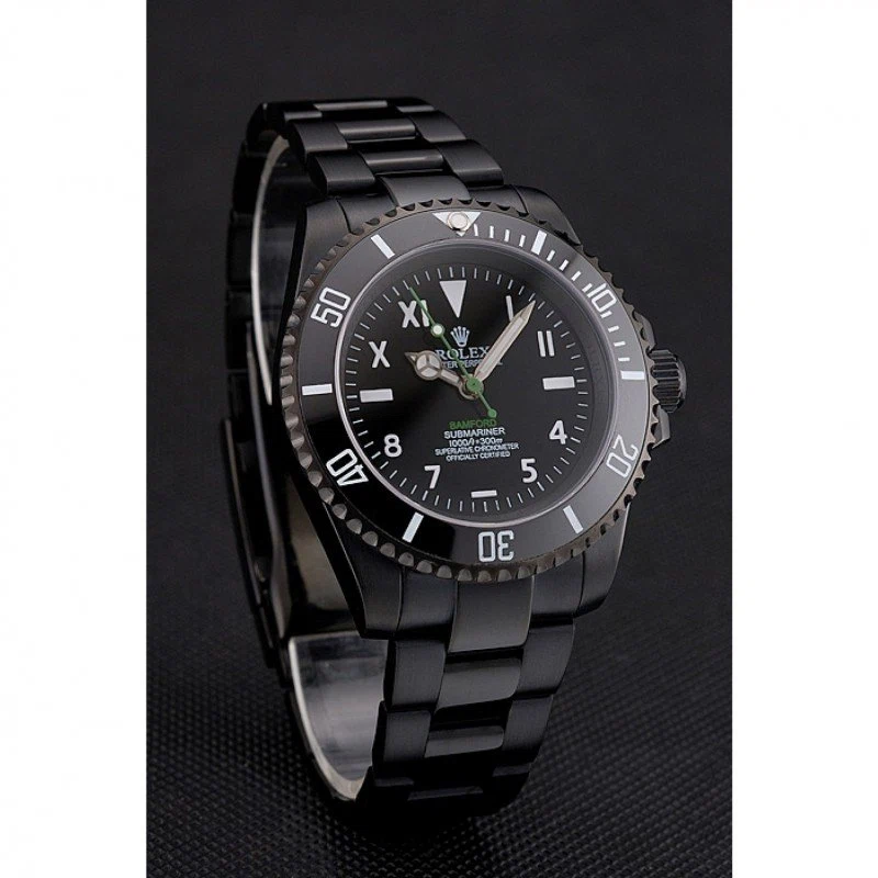 Submariner schwarzes Zifferblatt PR16233BBL Schrägansicht