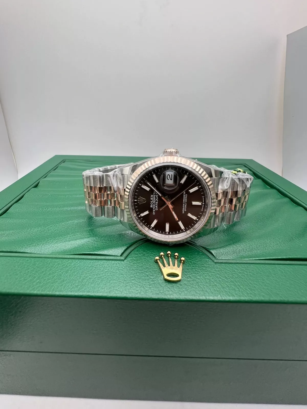 Superclone Datejust schokoladenbraunes Zifferblatt 126231 Jubilee Profilansicht